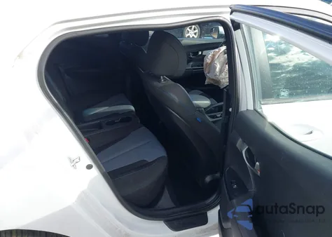 2020 Hyundai Veloster 2.0 from USA, damaged, VIN KMHTG6AF9LU030721